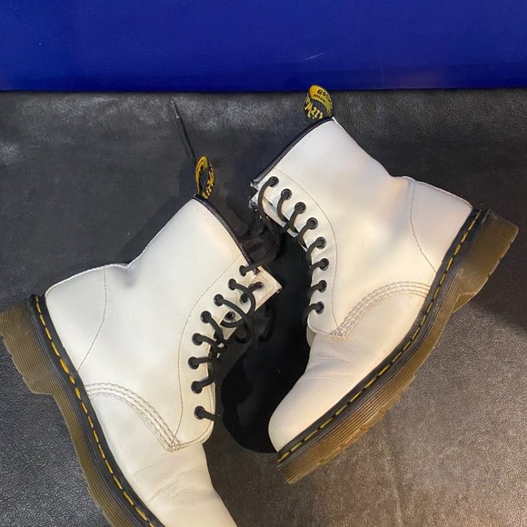 White Doc Martens - Dr. Martens 1460 - Picture 8 of 8
